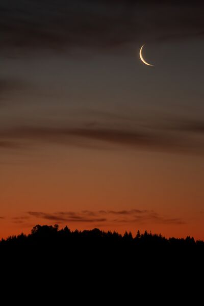 File:Magical Moonrise.jpg